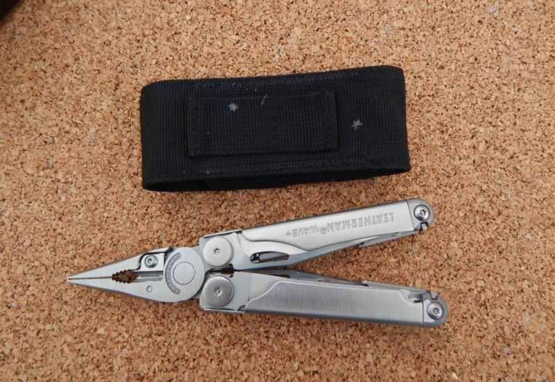 Мультитул Leatherman Wave Plus